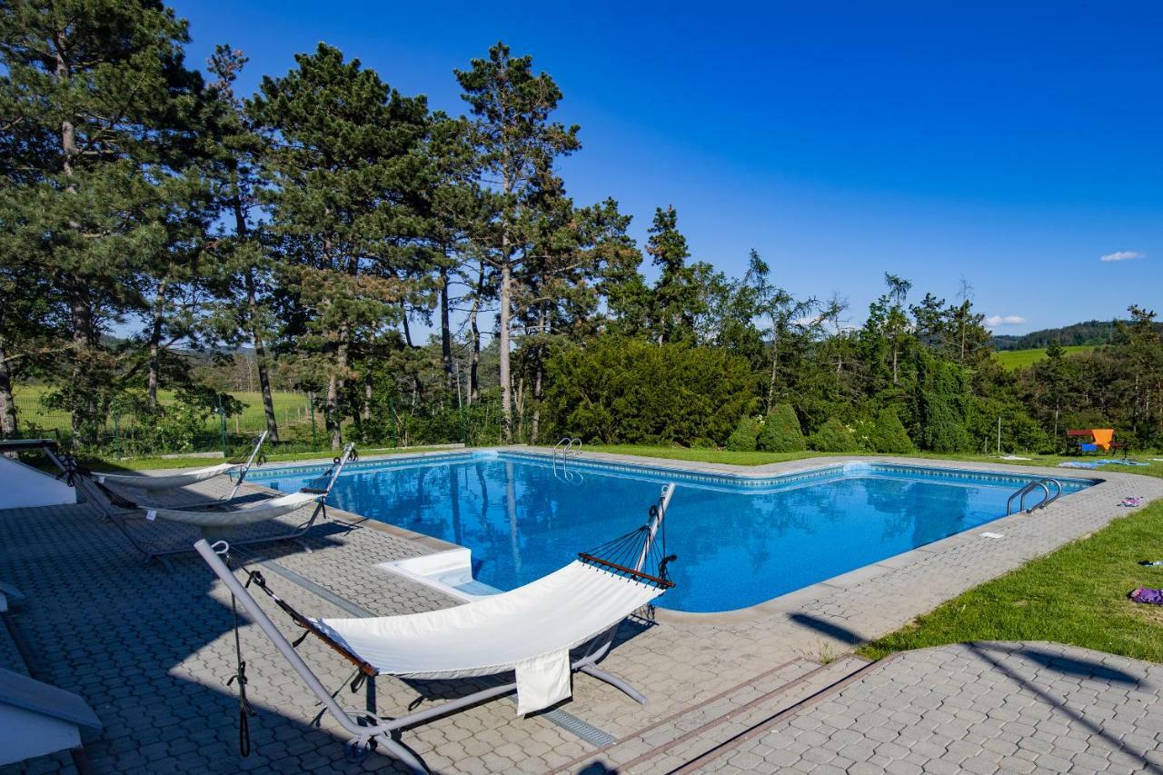 Resort Vyhlidka Slovice Hrebecniky Eksteriør billede
